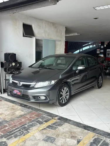 Honda Civic Sedan LXR 2.0 Flexone 16V Aut. 4P 2014