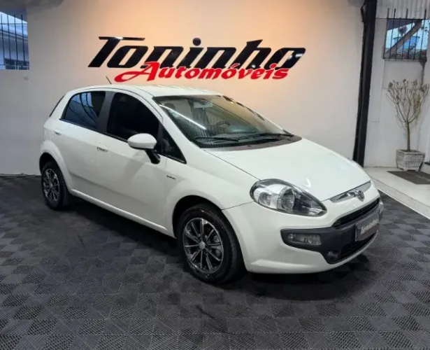 Fiat Punto Essence 1.6 Flex 16V 5P 2013