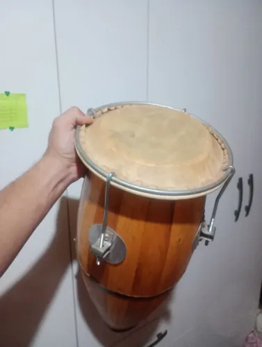 Atabaque novo