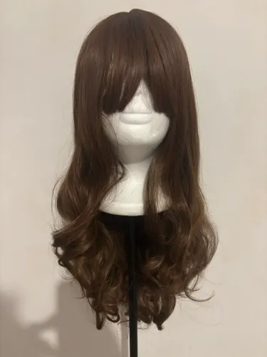 Peruca Castanha de Franja Ondulada