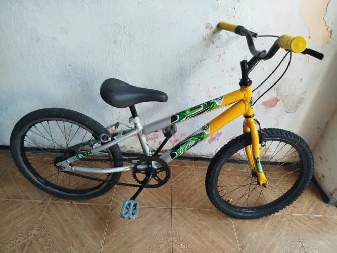 Bicicleta infantil aro 20 