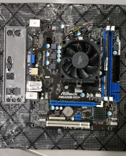 Vendo Kit AMD Dual-Core 3.70GHZ, 4GB de memória