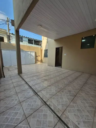 Casa independente 3 quartos, 2 bn, garagem p/ 2 carros - Centro - Nilópolis - RJ