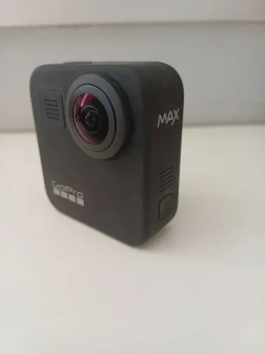 GoPro MAX 360 Impecável + Super Kit (4 Baterias + Ventosa Original +Case + Acessórios)