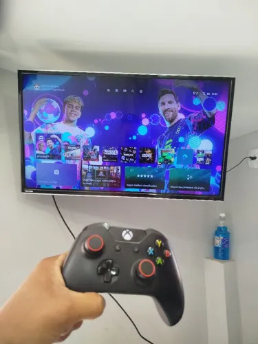 Vendo Xbox one novo todo original