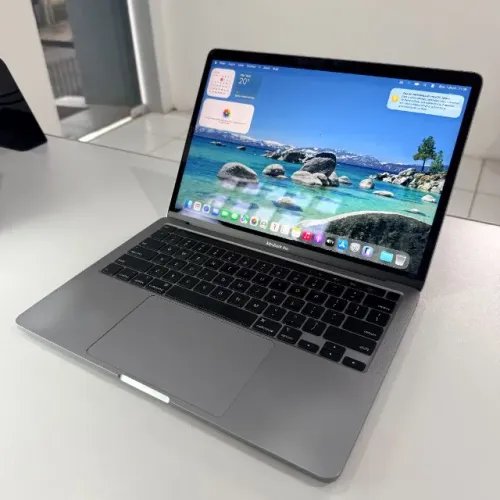 MacBook Pro 13 2020 i5 16GB 512GB SSD 4 Thunderbolt