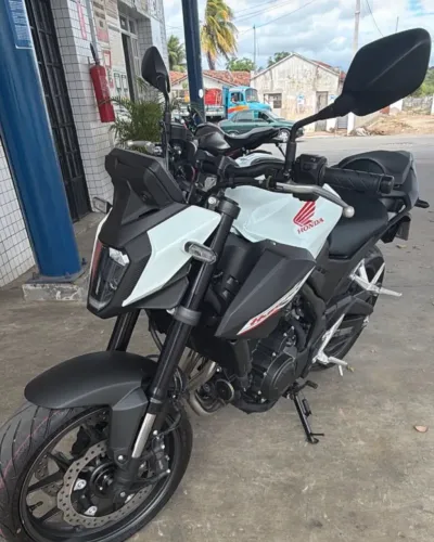 Hornet zero km