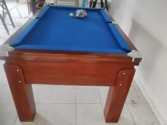 Mesa de sinuca Ótimo para chácara 
