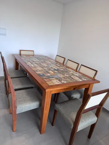 Mesa de Jantar 8 Lugares em Madeira Maciça 2m + 8 Cadeiras