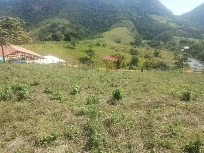 Oportunidade em Serra Sede - Terreno com 1.800m²