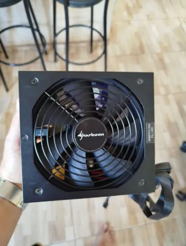 Fonte 650w Sharkoon Gold Zero. 80 plus Gold 