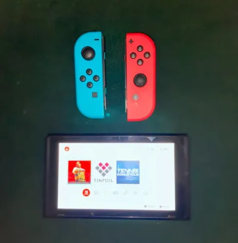 Nintendo Switch V2 - Desbloqueado