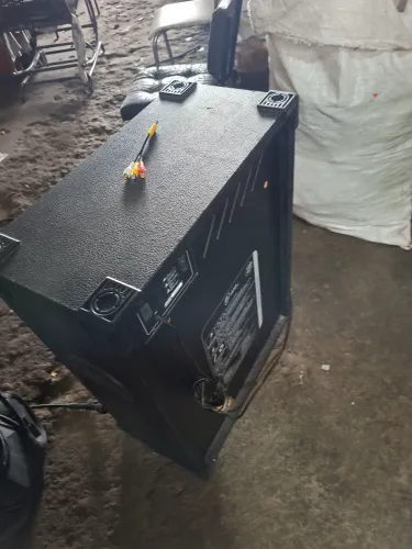 Caixa amplificada
