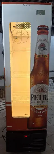 Cervejeira Expositora Slim 284Lt cerveja trincando de gelada!<br>[16/06, 10:39] Dy: PETRA