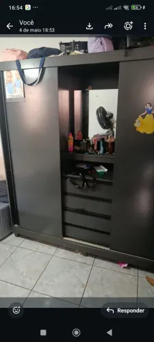 Guarda roupa de casal