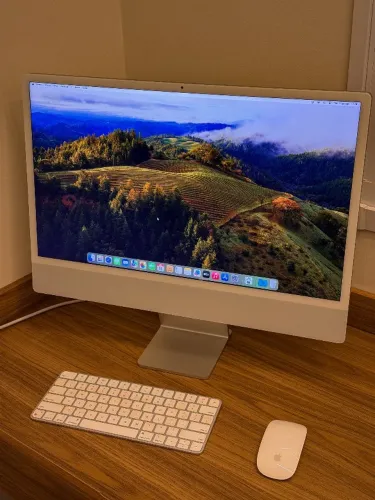 iMac M1 | 24"| 8GB/256GB| Prata | Completo com caixa e acessórios