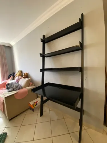 Estante/Escrivaninha Tok&Stok Preta
