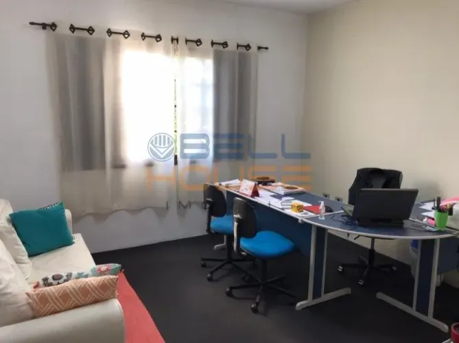 Casa a venda com 3 Dormitório(s) - Vila Floresta