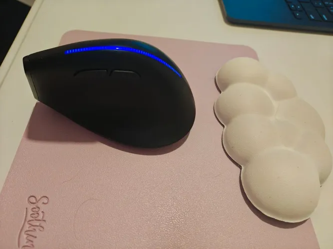 Mouse vertical bateria - Acompanha Mousepad e apoio do pulso 