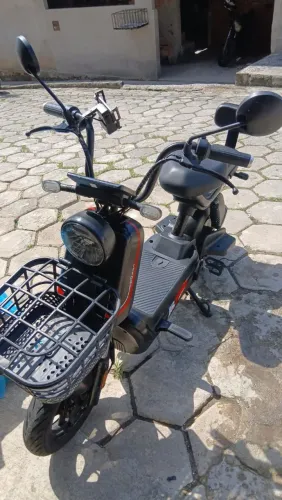 Scooter/bike elétrica