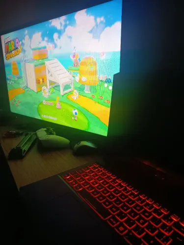Notebook gamer Acer Nitro 5 tela com defeito