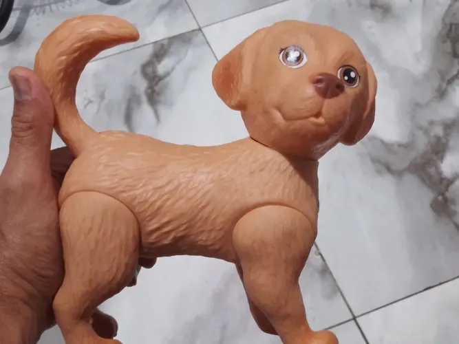 Cachorro da cotiplas de brinquedo.