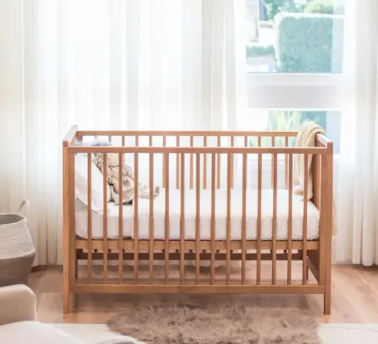 Berço Cama Denver de Madeira Maciça - Avelã - USADO Tulipa Baby