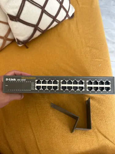 Switch D-Link 24 portas 10/100