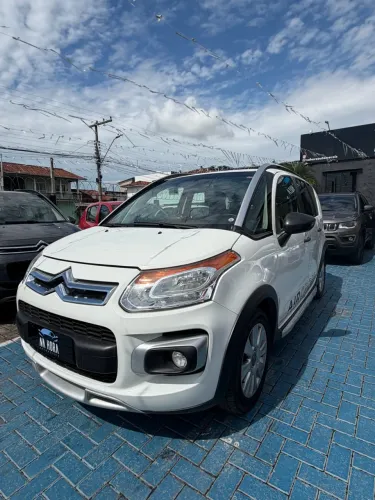 Citroen Aircross GLX 1.6 Flex 16V 5P Aut. 2014
