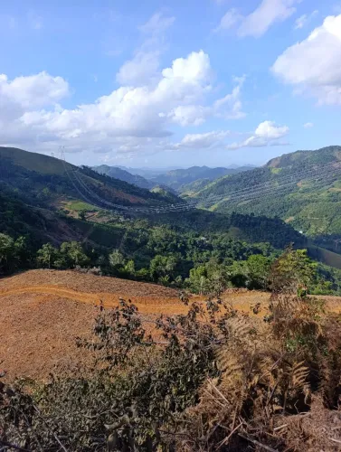 Vendo terreno 3.000m² urgente.