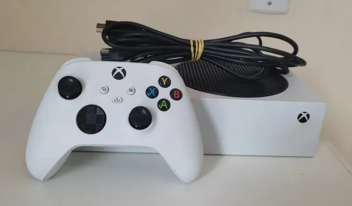 Xbox Séries S - 3 meses de garantia (18x no cartão de crédito)