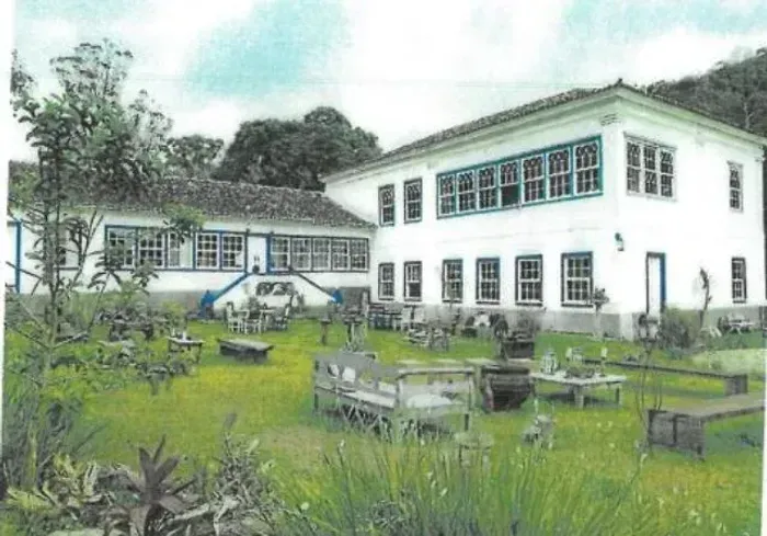 Fazenda Centenária com  2.000 m²  do tempo dos barões em Colônia Alpina - Teresópolis - R.