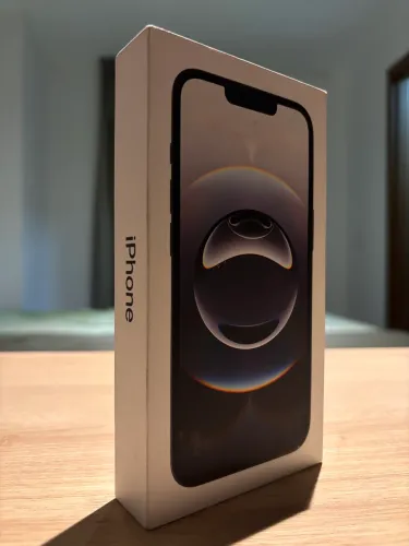 iPhone 16E | Lacrado | 128GB
