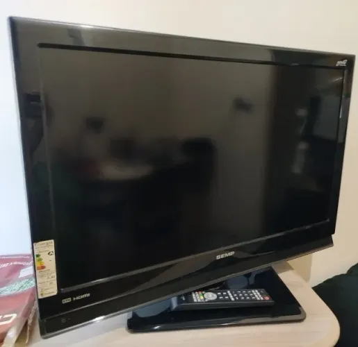 TV Semp 32 Polegadas - Para Conserto ou Retirada de Peças