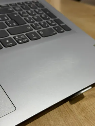 Lenovo Ideapad 3 | Core i3 12ª Geração | 8GB RAM | 256GB NVME