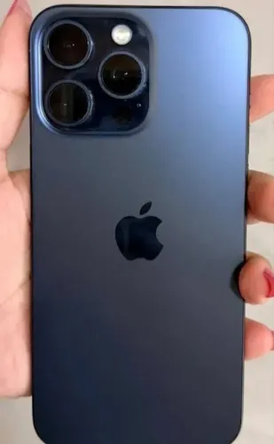 iPhone 15 pro max 512
