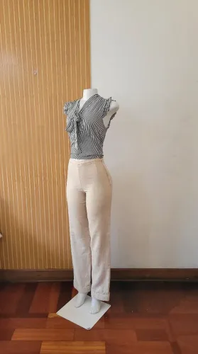 Calça social feminina nude alta tam P