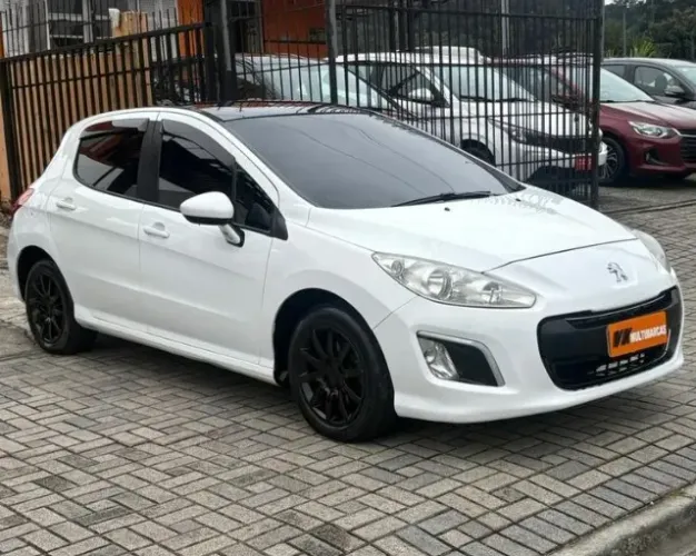 Peugeot 308 Active 1.6 Flex 16V 5P Mec. 2014