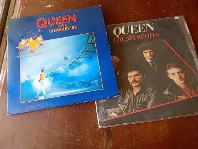 LP QUEEN  1 simples e um duplo ler o anúncio 