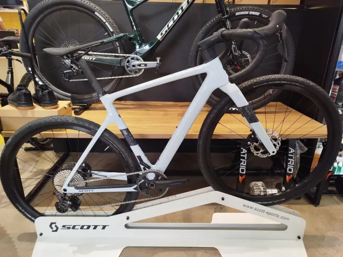 Gravel Scott Adict 40 tamanho P