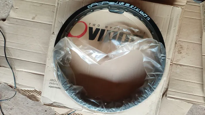 Vendo acessórios de lander 500 reais tudo, aceito até 400 no pix entrega na hora 