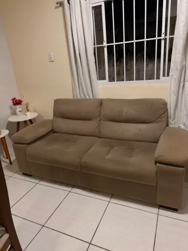 Sofá 2 metros com 7 meses de uso