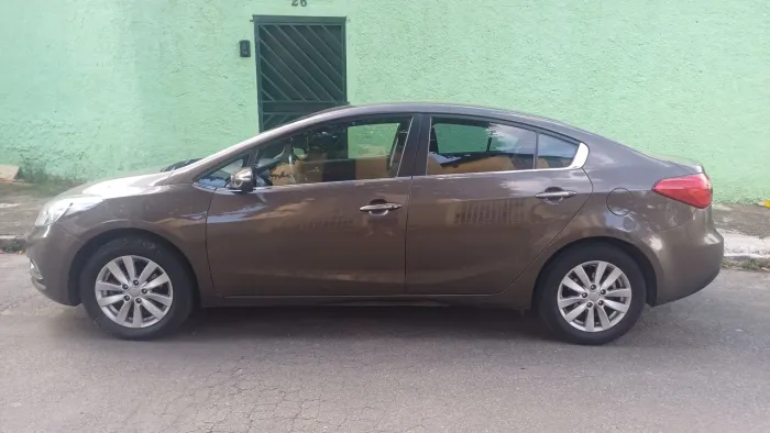 Kia Motors Cerato 1.6 16V Flex Aut. 2015