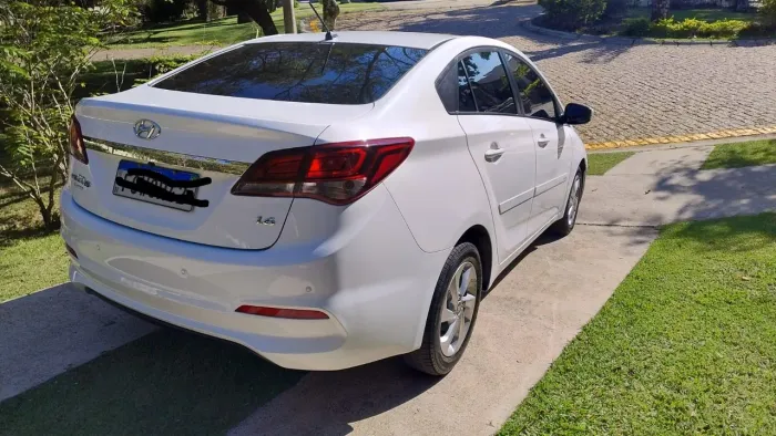 Hyundai HB20S C.plus/c.style 1.6 Flex 16V Mec.4p 2016
