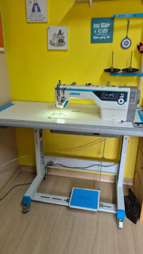 Maquina de costura reta jack A5E
