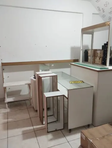 MOBILIÁRIO PARA IDEAL LOJA / ÓTICA / PERFUMARIA
