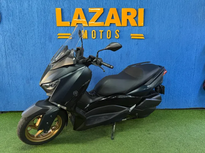 YAMAHA XMAX 2024  , 9 MIL KM RODADOS, ÚNICO DONO , IPVA 2026 PAGO