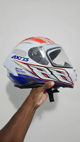 Vendo Capacete Axxis