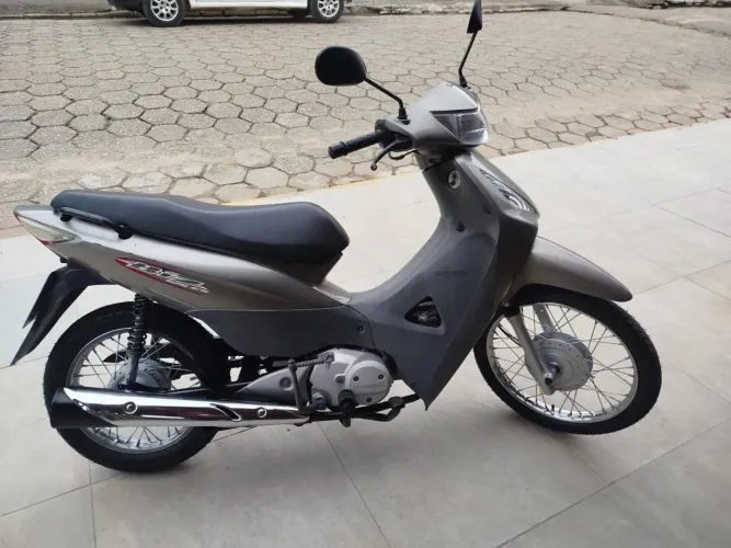 Honda Biz 125 ES