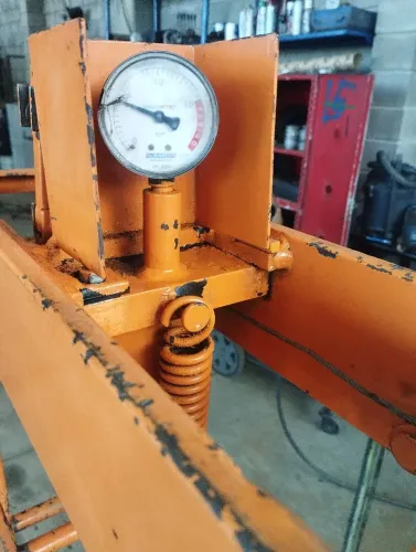 Prensa hidráulica manual 15 Ton 